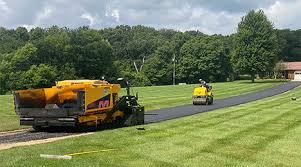 Best Driveway Snow Removal Preparation  in Savage, MN